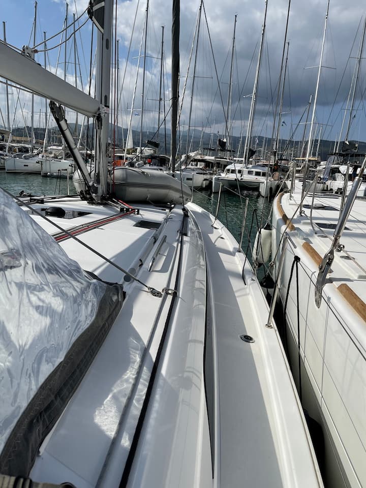  Velero Beneteau Oceanis 40.1 (2021) para Charter - Atenas | #15089 - 13