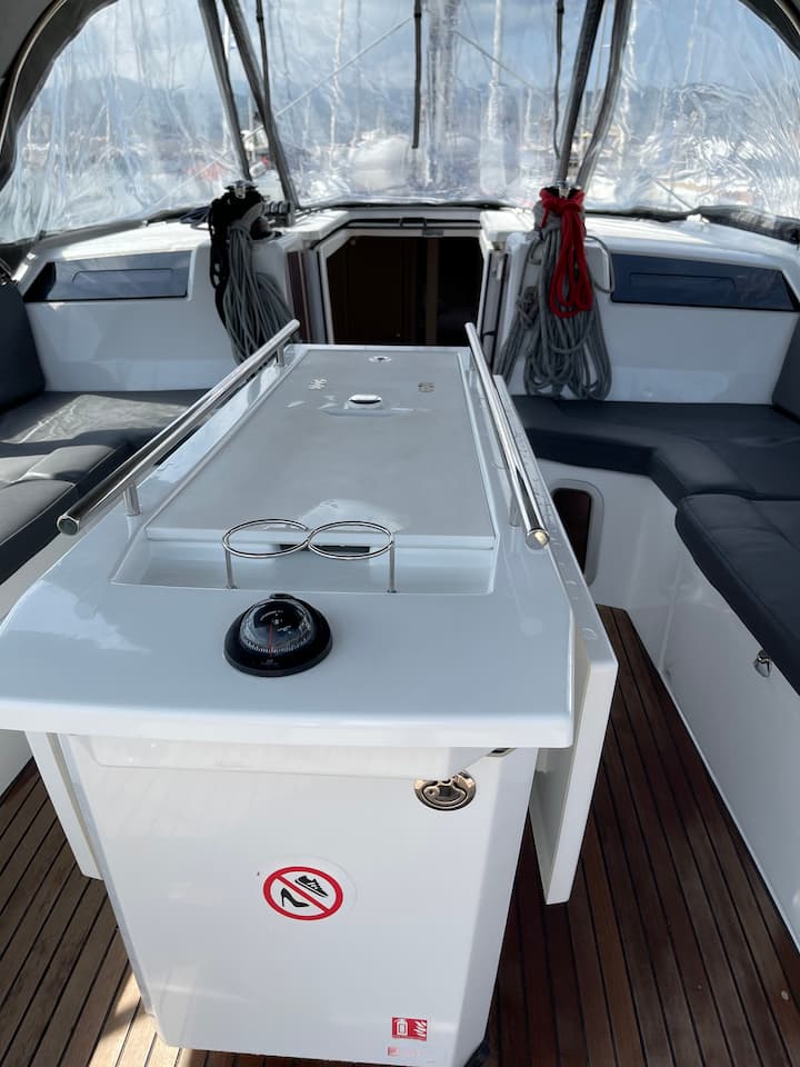  Velero Beneteau Oceanis 40.1 (2021) para Charter - Atenas | #15089 - 4