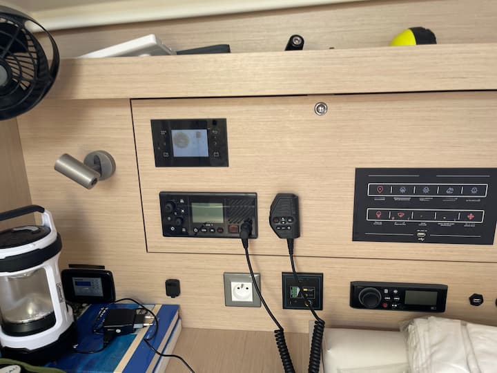  Velero Beneteau Oceanis 40.1 (2021) para Charter - Atenas | #15089 - 19