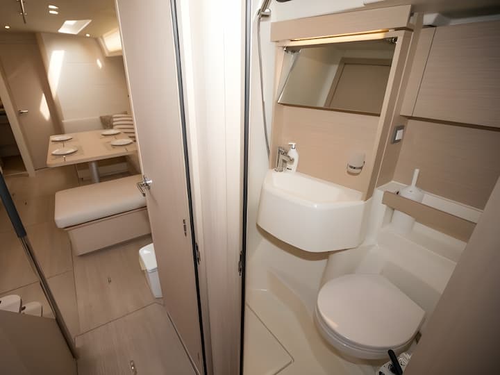 Sailboat Beneteau Oceanis 51.1 (2021) for Charter - Athens | #15098 - 13