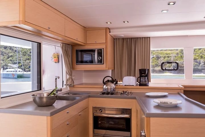 Catamaran Lagoon 450F (2016) for Charter - Lefkada | #15114 - 7