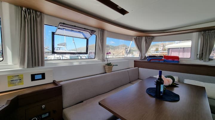  Catamaran Lagoon 46 Fly (2022) voor Charter - Trogir | #15157 - 14