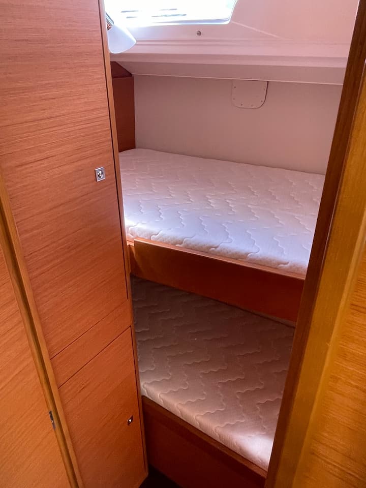 Sailboat Dufour  430 Grand Large (2023) for Charter - Rhodes | #15173 - 18