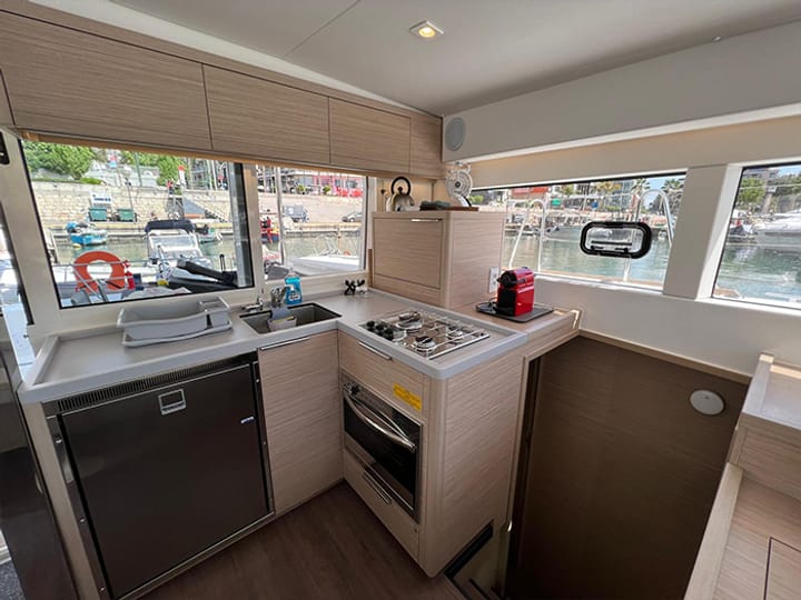 Pireo 12.1 m Per noleggio Catamarano - #15183 - 8
