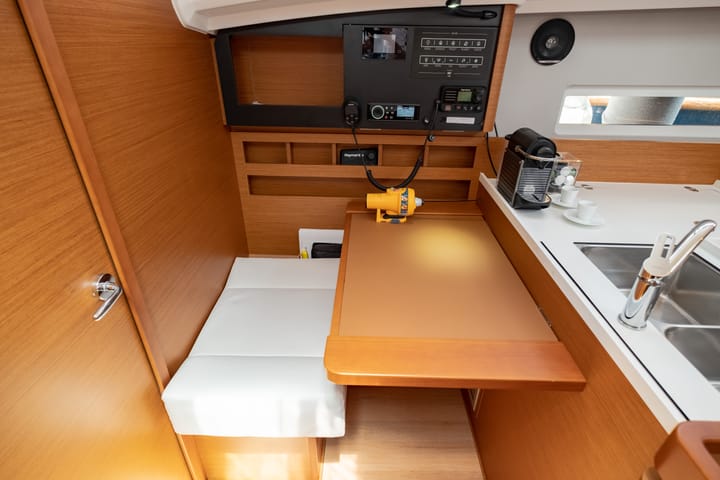  Barca a vela Jeanneau Sun Odyssey 410 (2020) per Noleggio, overcloccabile Lefkada | #15277 - 58