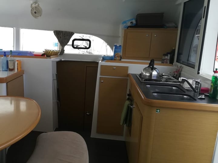 Catamaran Lagoon  380 S2 (2017) for Charter - Porto Rotondo | #15291 - 5
