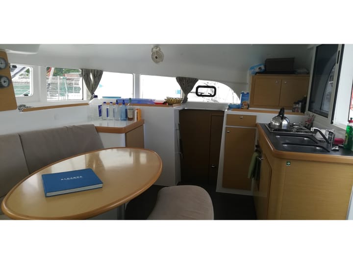 Catamaran Lagoon  380 S2 (2017) for Charter - Porto Rotondo | #15291 - 4