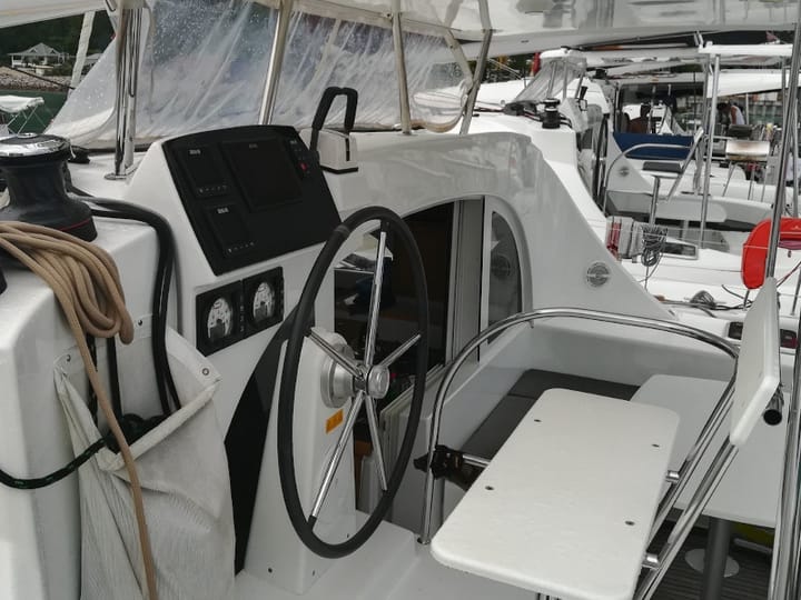 Catamaran Lagoon  380 S2 (2017) for Charter - Porto Rotondo | #15291 - 7