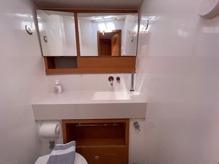 Voilier Dufour 530 (2022) pour Charter - Kos | #15297 - 26