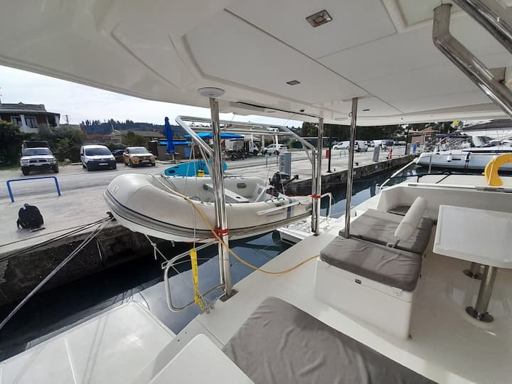 Leopard 434 PowerCat Kiralık Katamaran (2018) - Gouvia | #15324 - 17