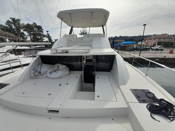 Leopard 434 PowerCat Kiralık Katamaran (2018) - Gouvia | #15324 - 9