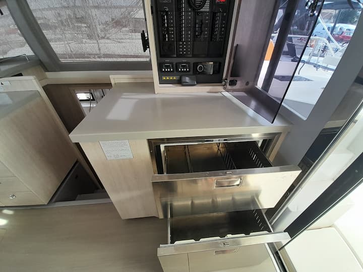 Leopard 434 PowerCat Kiralık Katamaran (2018) - Gouvia | #15324 - 23