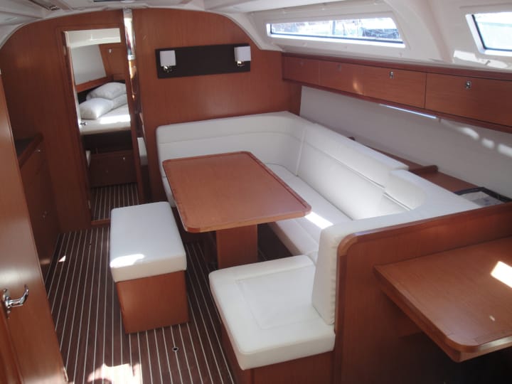 Puntone - Follonica 12.35 m Para Charter Velero - #15326 - 2