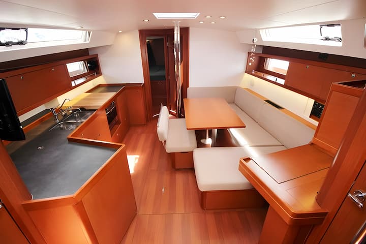  Zeilboot Beneteau Oceanis 45 (2023) voor Charter - Thasos | #15365 - 14