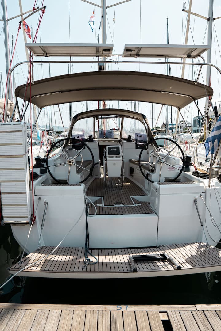 Lefkada 12.8 m For Charter Voilier - #15384 - 4