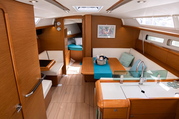 Lefkada 12.8 m For Charter Voilier - #15384 - 8
