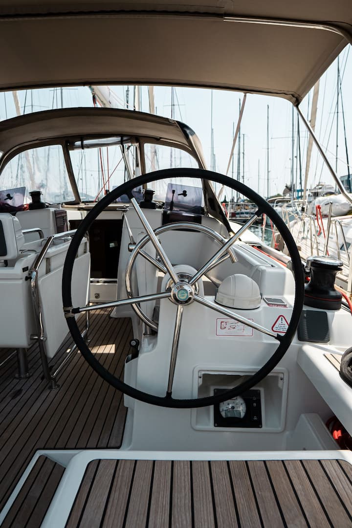 Lefkada 12.8 m For Charter Voilier - #15384 - 9