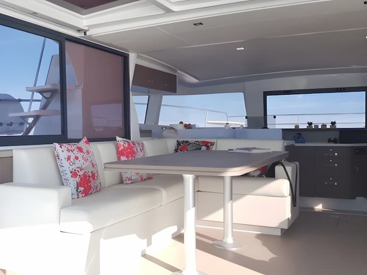 Sitges 12.85 m Para Charter Catamarán - #15400 - 14