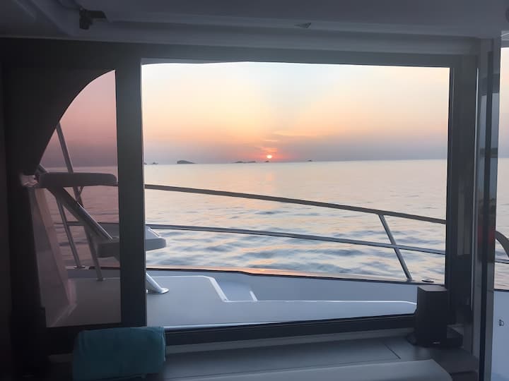 Sitges 12.85 m Para Charter Catamarán - #15400 - 12