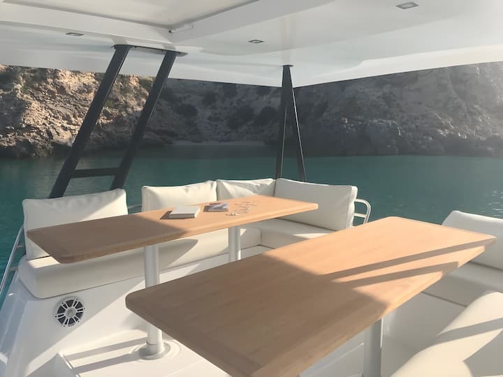 Sitges 12.85 m Para Charter Catamarán - #15400 - 9