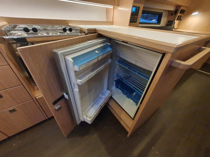 Voilier Bavaria  42 Cruiser (2023) pour Charter - Lefkada | #15413 - 19