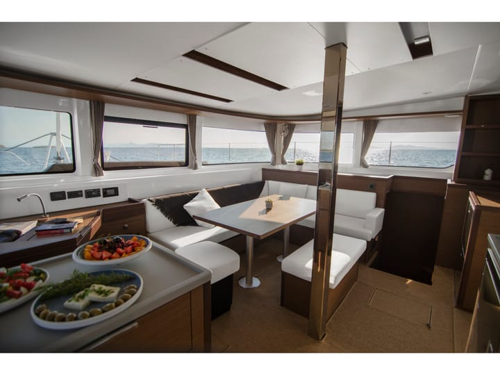 Atenas 13.99 m Para Charter Catamarán - #15423 - 2