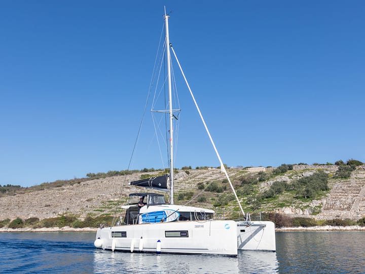 Katamaran Lagoon  40 (2020) für Charter - Primosten | #15451 - 1