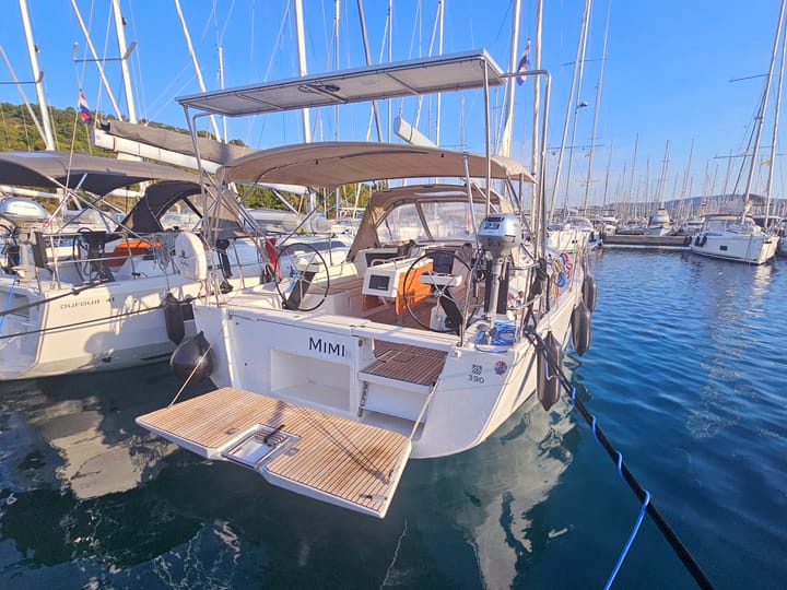 Rogoznica 11.93 m For Charter Voilier - #15475 - 20