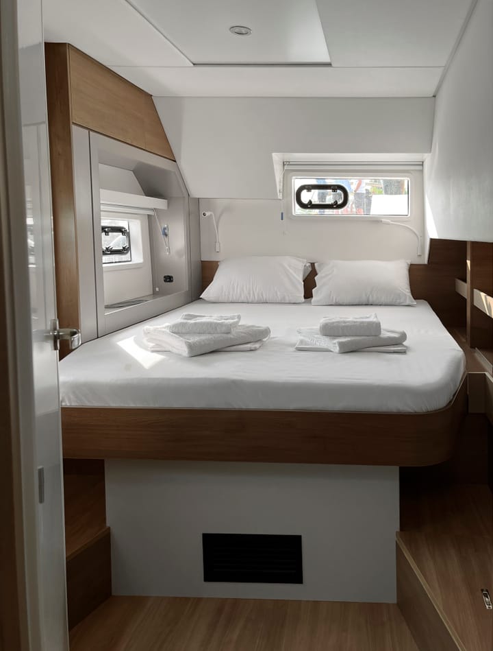 Atenas 14.28 m Para Charter Catamarán - #15570 - 31