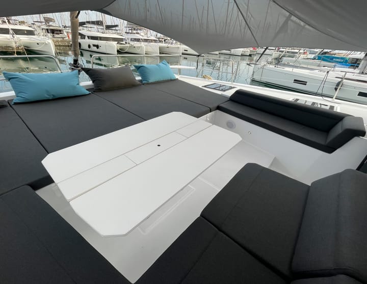 Atenas 14.28 m Para Charter Catamarán - #15570 - 25