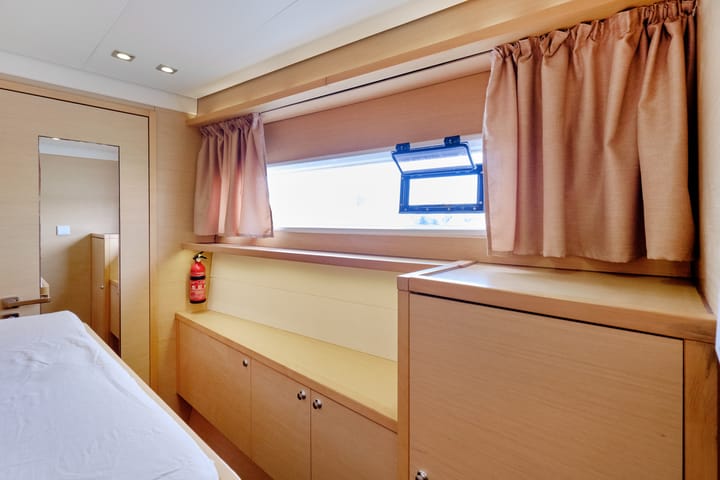  Catamarano Lagoon 52 Fly (2015) per Noleggio, overcloccabile Ibiza | #15601 - 77