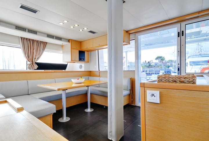  Catamarano Lagoon 52 Fly (2015) per Noleggio, overcloccabile Ibiza | #15601 - 71