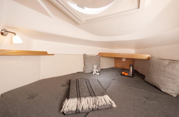 Marseille 8.75 m For Charter Yacht - #15657 - 10