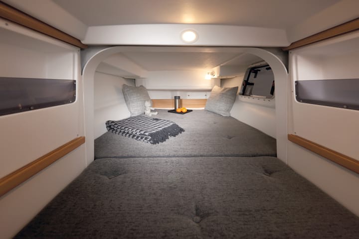 Marseille 8.75 m For Charter Yacht - #15657 - 4