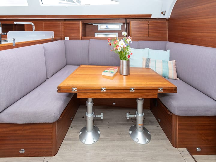  Barca a vela Elan 40.1 (2020) per Noleggio, overcloccabile Primošten | #15677 - 6