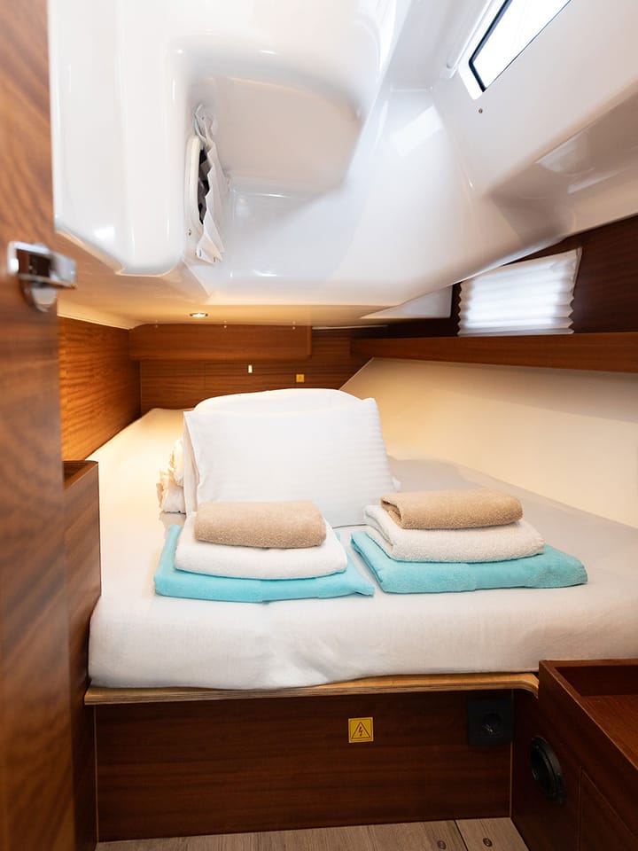  Barca a vela Elan 40.1 (2020) per Noleggio, overcloccabile Primošten | #15677 - 9