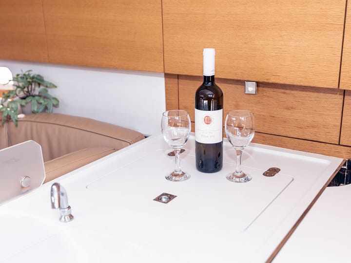  Barca a vela Elan E5 (2020) per Noleggio, overcloccabile Primošten | #15732 - 8