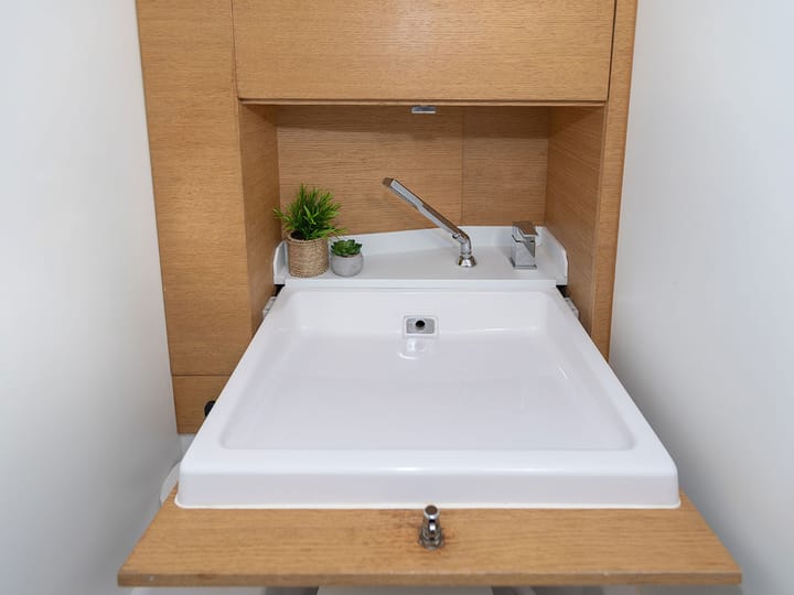  Barca a vela Elan E5 (2020) per Noleggio, overcloccabile Primošten | #15732 - 3