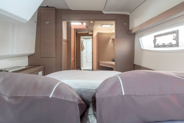 Catamaran Fountaine Pajot Isla 40 (2021) for Charter - Volos | #15743 - 9