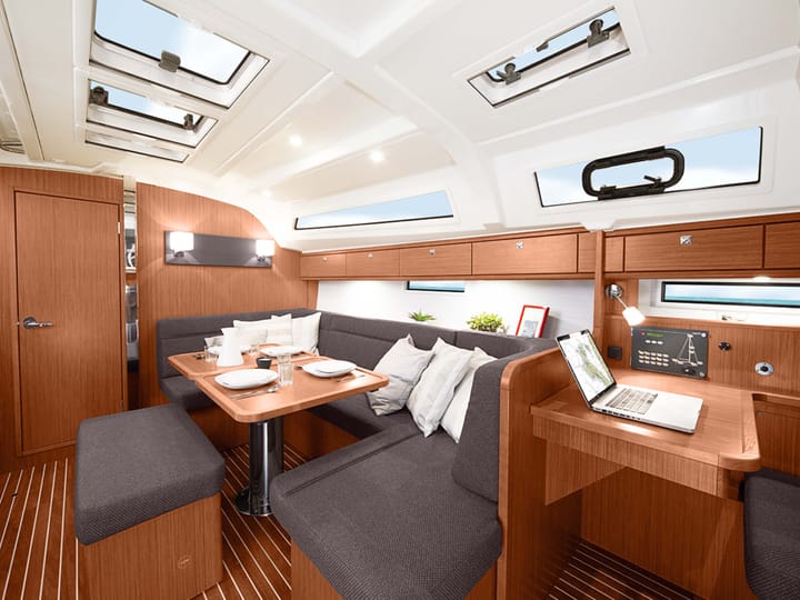 Segelboot Bavaria  41 Cruiser (2020) für Charter - Stockholm | #15787 - 2