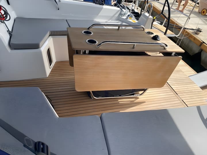 Sailboat Beneteau Oceanis 40.1 (2022) for Charter - Portisco | #15800 - 8