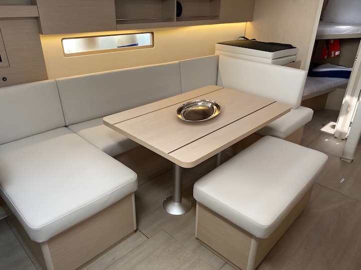 Sailboat Beneteau Oceanis 40.1 (2022) for Charter - Portisco | #15800 - 13