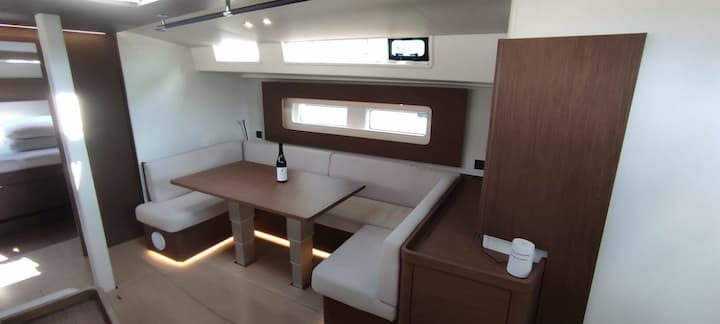 Beneteau Oceanis 54 Kiralık Yelkenli (2023) - Kaštel Gomilica | #15816 - 15
