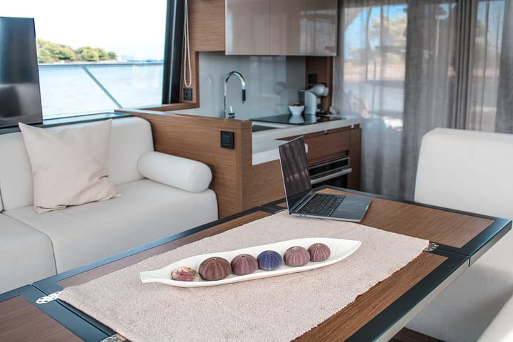Seget Donji 16.25 m For Charter Yacht à moteur - #15890 - 15
