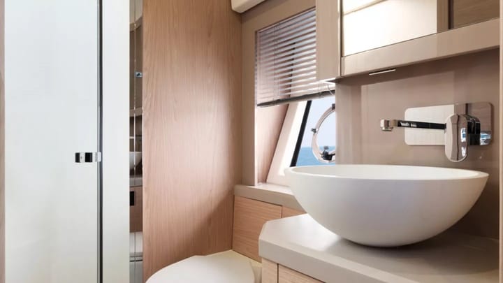 Seget Donji 16.25 m For Charter Yacht à moteur - #15890 - 11