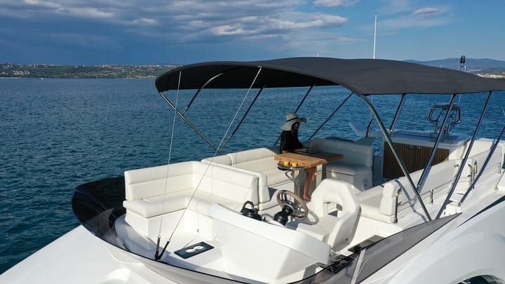 Seget Donji 16.25 m For Charter Yacht à moteur - #15890 - 19