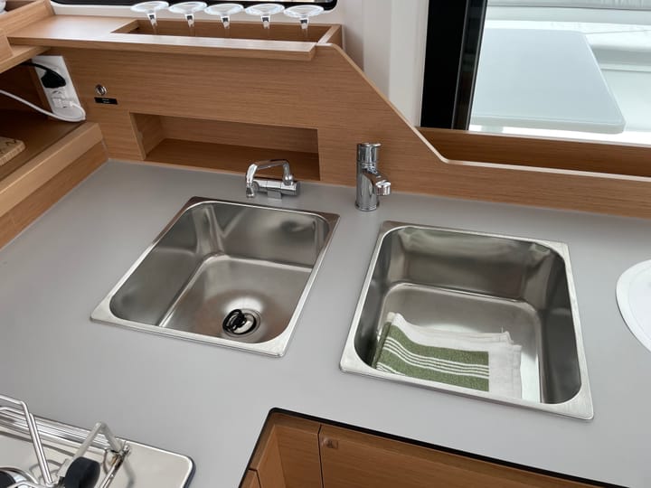  Catamarano Excess 11 (2022) per Noleggio, overcloccabile Ibiza | #15951 - 24