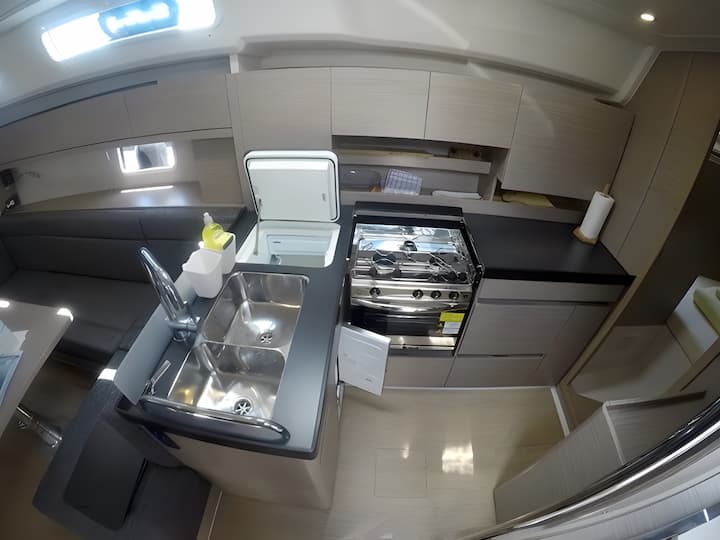 Sibenik 14.04 m Für Charter Segelboot — #15969 - 15