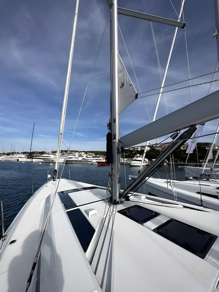  Barca a vela Beneteau Oceanis 46.1 (2023) per Noleggio, overcloccabile Portisco | #15979 - 6