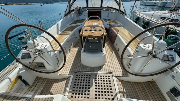 Sailboat Jeanneau Sun Odyssey 45 DS (2010) for Charter - Palairos | #16021 - 4